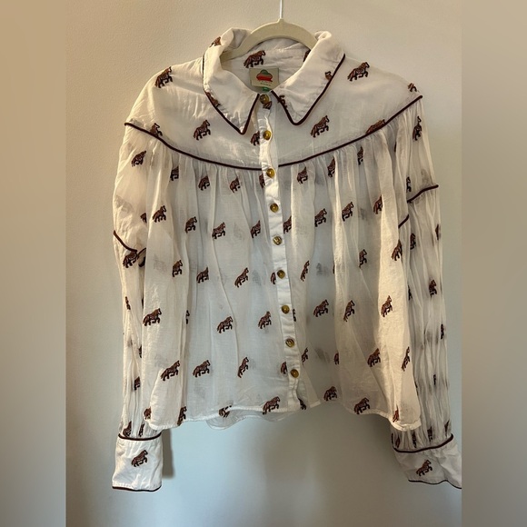 FARM RIO Women's Embroidered Horse Blouse - Picture 7 of 11